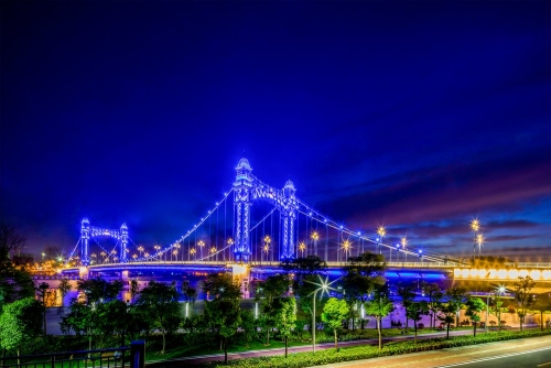 江汉六桥夜景图